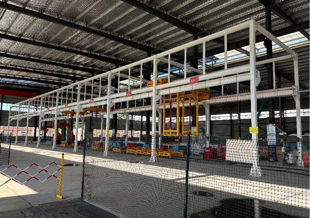 汽車拆解線！報(bào)廢車的‘融’身之地