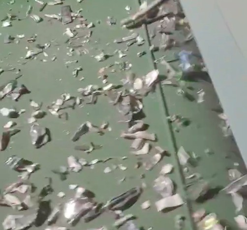 從小就說要保護(hù)地球 ，這回真做到了。減少廢物掩埋，增加綠色循環(huán)經(jīng)濟(jì)。