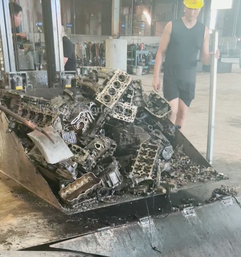 不同行業(yè)都有自己的煉丹爐。