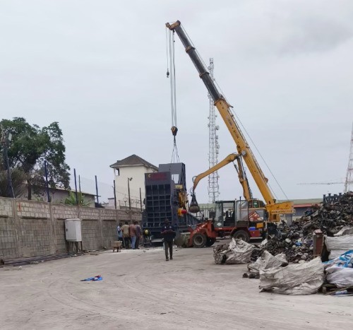 路友就是這樣，高大的 、有魅力的、 威武的。